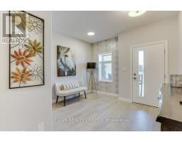 88 ROWE AVENUE - 4