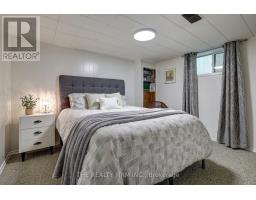 697 VICTORIA STREET - 26