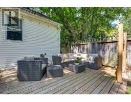 697 VICTORIA STREET - 29