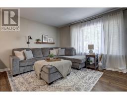 697 VICTORIA STREET - 8