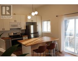 163 EMERSON STREET - 13