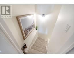 11 - 43 CAPULET WALK - 24