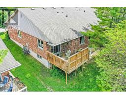 11 - 43 CAPULET WALK - 34