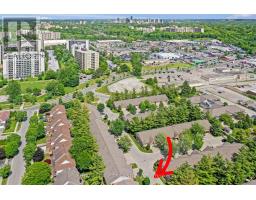 11 - 43 CAPULET WALK - 38