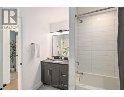 2190 LINKWAY BOULEVARD - 31