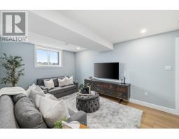 2190 LINKWAY BOULEVARD - 33