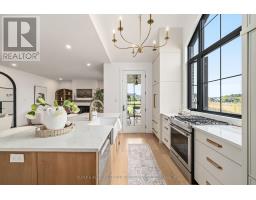 2190 LINKWAY BOULEVARD - 7