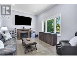 79 HEATHER PLACE - 7