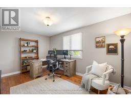 245 ENSIGN CRESCENT - 23