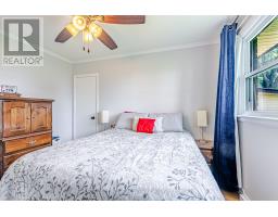 117 SEVENTH AVENUE - 33