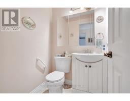18 - 55 FIDDLERS GREEN ROAD - 26