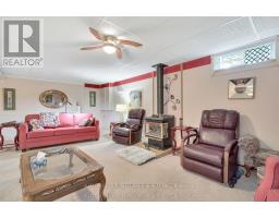 18 - 55 FIDDLERS GREEN ROAD - 32
