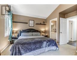 10 STEEPLECHASE COURT - 13