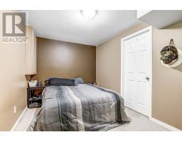 10 STEEPLECHASE COURT - 23