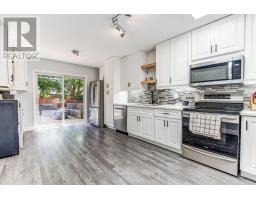 10 STEEPLECHASE COURT - 8