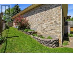 91 SWEETBRIAR COURT - 35