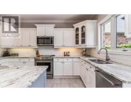 102 CHAMBERS AVENUE - 16