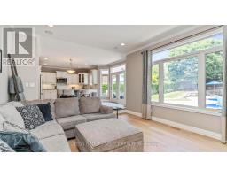 102 CHAMBERS AVENUE - 21