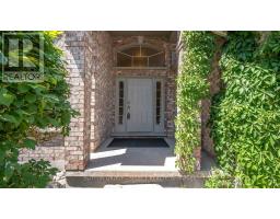 102 CHAMBERS AVENUE - 6