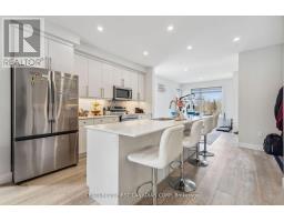 21 - 990 DEVERON CRESCENT - 20