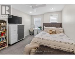 28 MARTINGALE TERRACE - 42