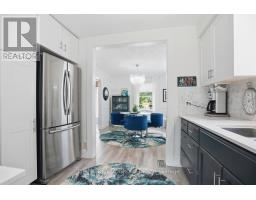 1031 WILLIAM STREET - 10