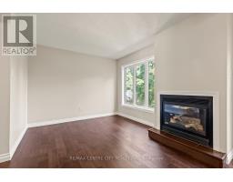 42 - 9 AILSA PLACE - 22