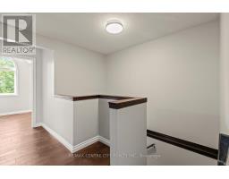 42 - 9 AILSA PLACE - 26