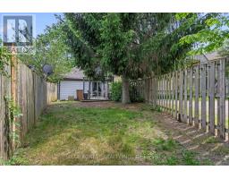 832 QUEENS AVENUE - 23