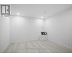 77 RENNY CRESCENT - 31