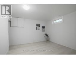 77 RENNY CRESCENT - 37