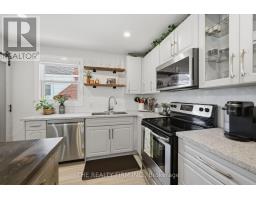 8 BRISCOE STREET W - 13