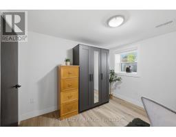 8 BRISCOE STREET W - 34