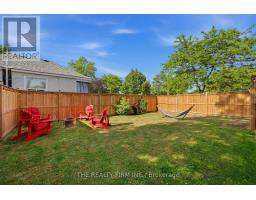 8 BRISCOE STREET W - 43