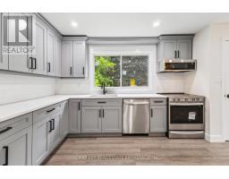 90 JACQUELINE STREET - 21