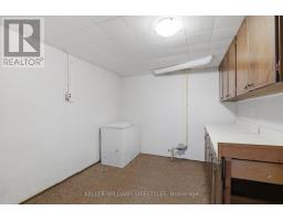 15 HAWKESBURY AVENUE - 25