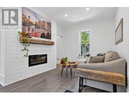 17 WOODWARD AVENUE - 19