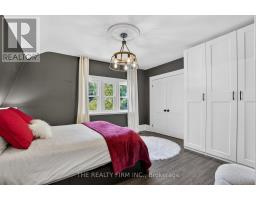 17 WOODWARD AVENUE - 26