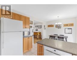 67 RALGREEN CRESCENT - 27