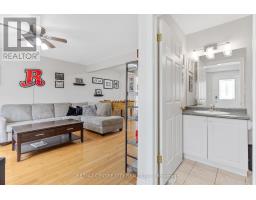 67 RALGREEN CRESCENT - 35