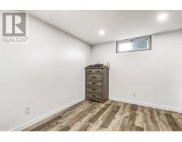 91 MOORE AVENUE - 17
