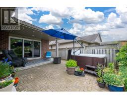 48 CIRCLEWOOD DRIVE - 10