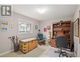 48 CIRCLEWOOD DRIVE - 26