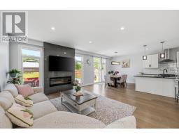 1298 SANDBAR STREET - 9