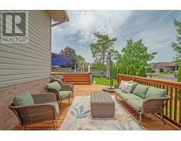 2 REDTAIL COURT - 35