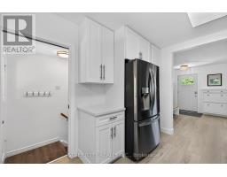 670 GLENGYLE CRESCENT - 16