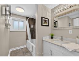 670 GLENGYLE CRESCENT - 23