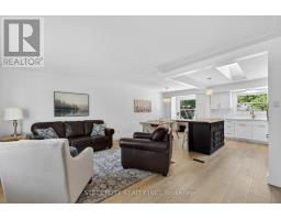 670 GLENGYLE CRESCENT - 7