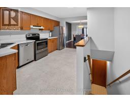 11 RICKWOOD PLACE - 12