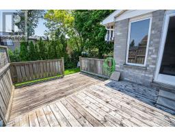 11 RICKWOOD PLACE - 28